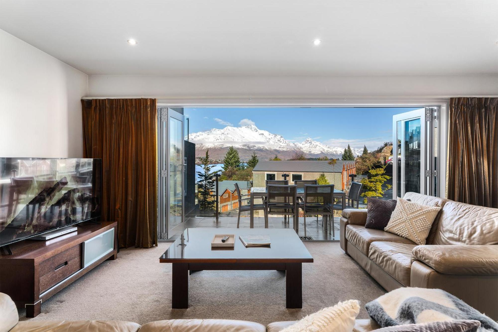 Lakefront Living - 4 Bedrm Apartment Alpine Vilage Queenstown Zewnętrze zdjęcie