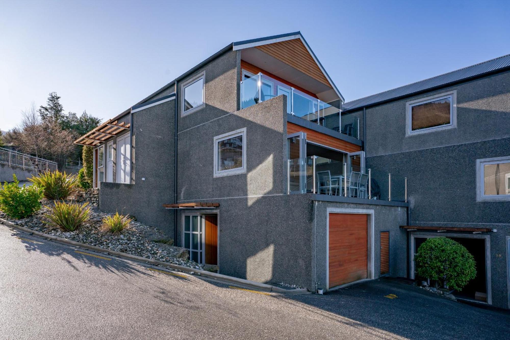 Lakefront Living - 4 Bedrm Apartment Alpine Vilage Queenstown Zewnętrze zdjęcie