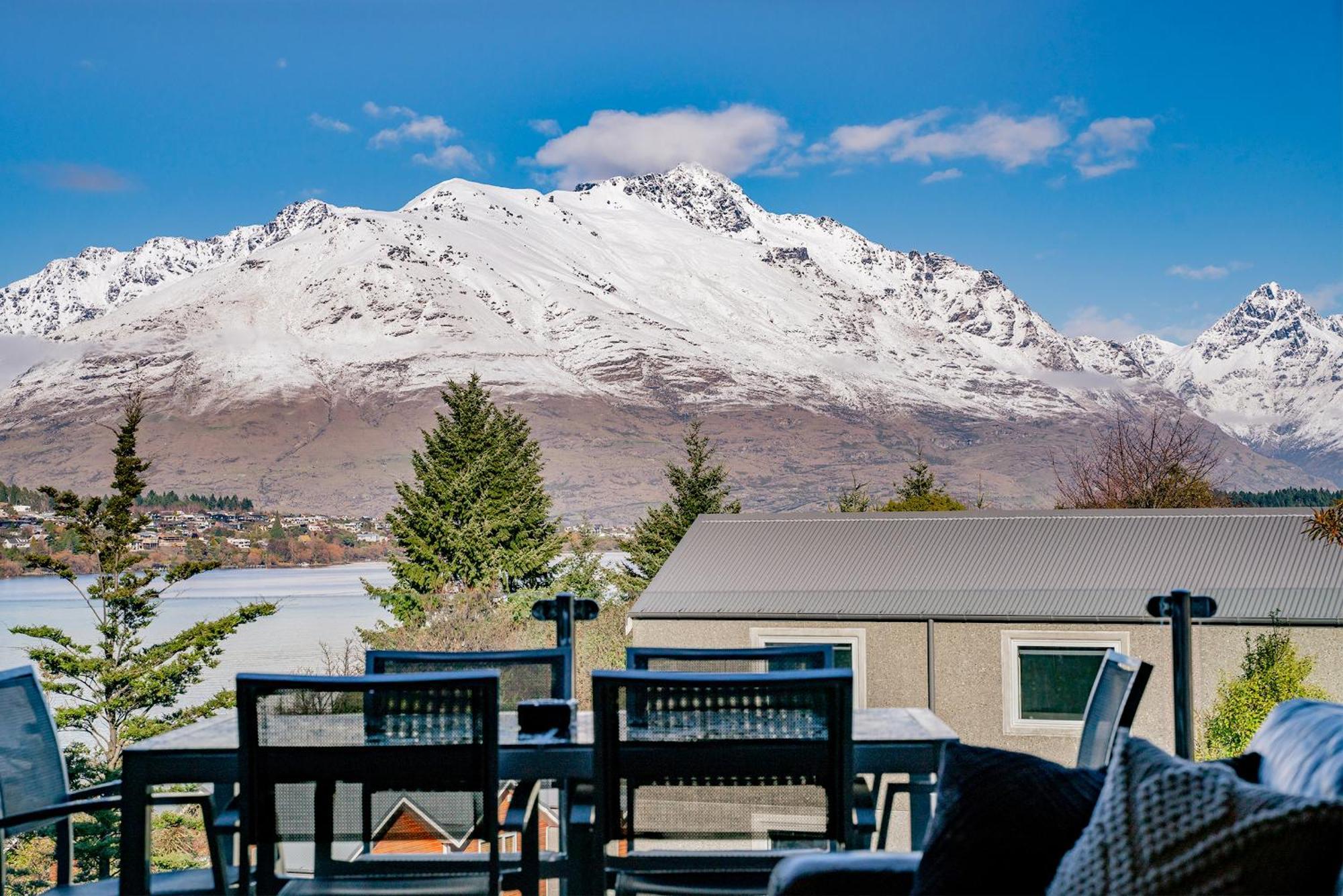 Lakefront Living - 4 Bedrm Apartment Alpine Vilage Queenstown Zewnętrze zdjęcie