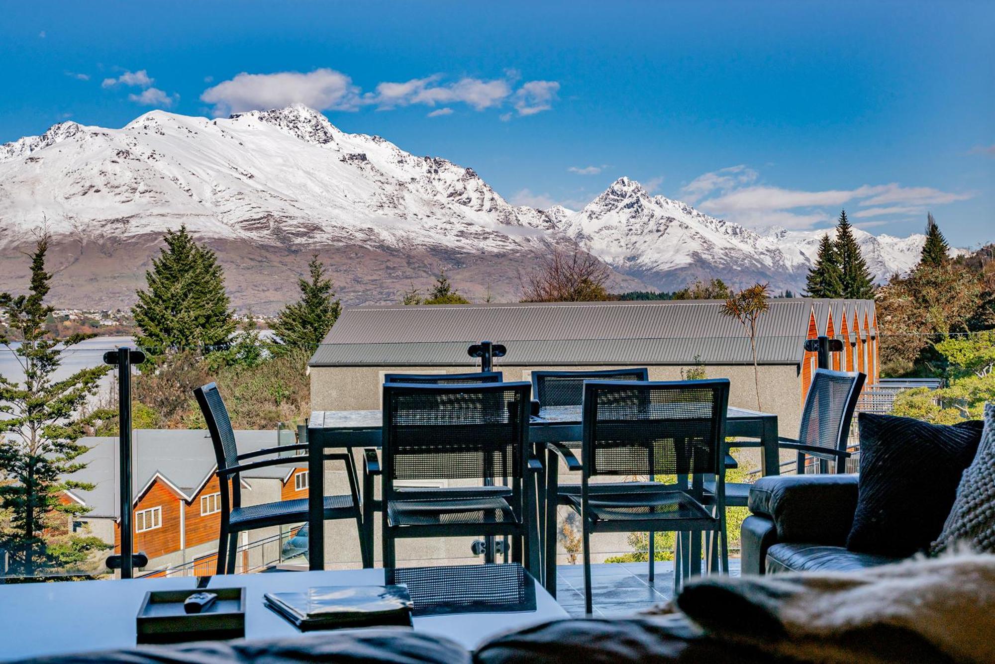 Lakefront Living - 4 Bedrm Apartment Alpine Vilage Queenstown Zewnętrze zdjęcie